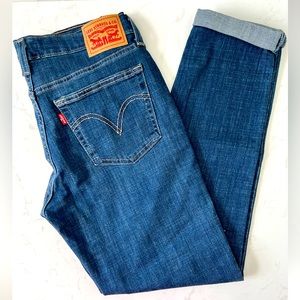 Levi’s Boyfriend Jeans